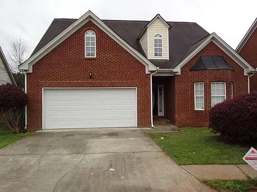 2335 Jennas Way SE Photo 1