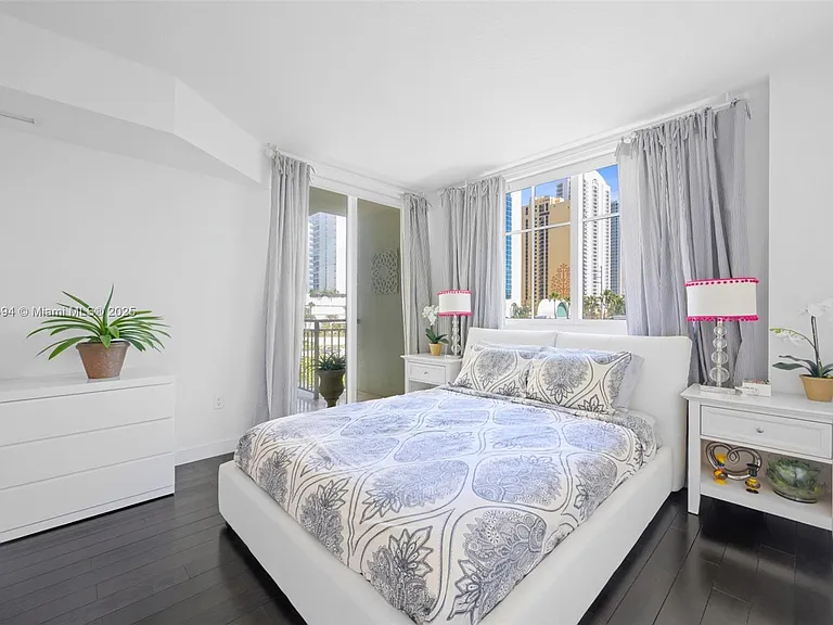 150 Sunny Isles Blvd #Townhouse 301 — Photo 21