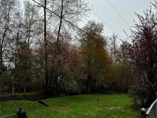 14015 113th Avenue Ct E, Puyallup, WA 98374