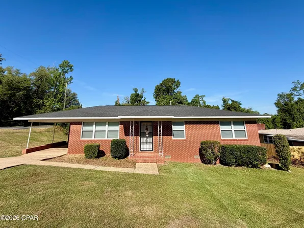 2957 Park St, Marianna, FL 32446