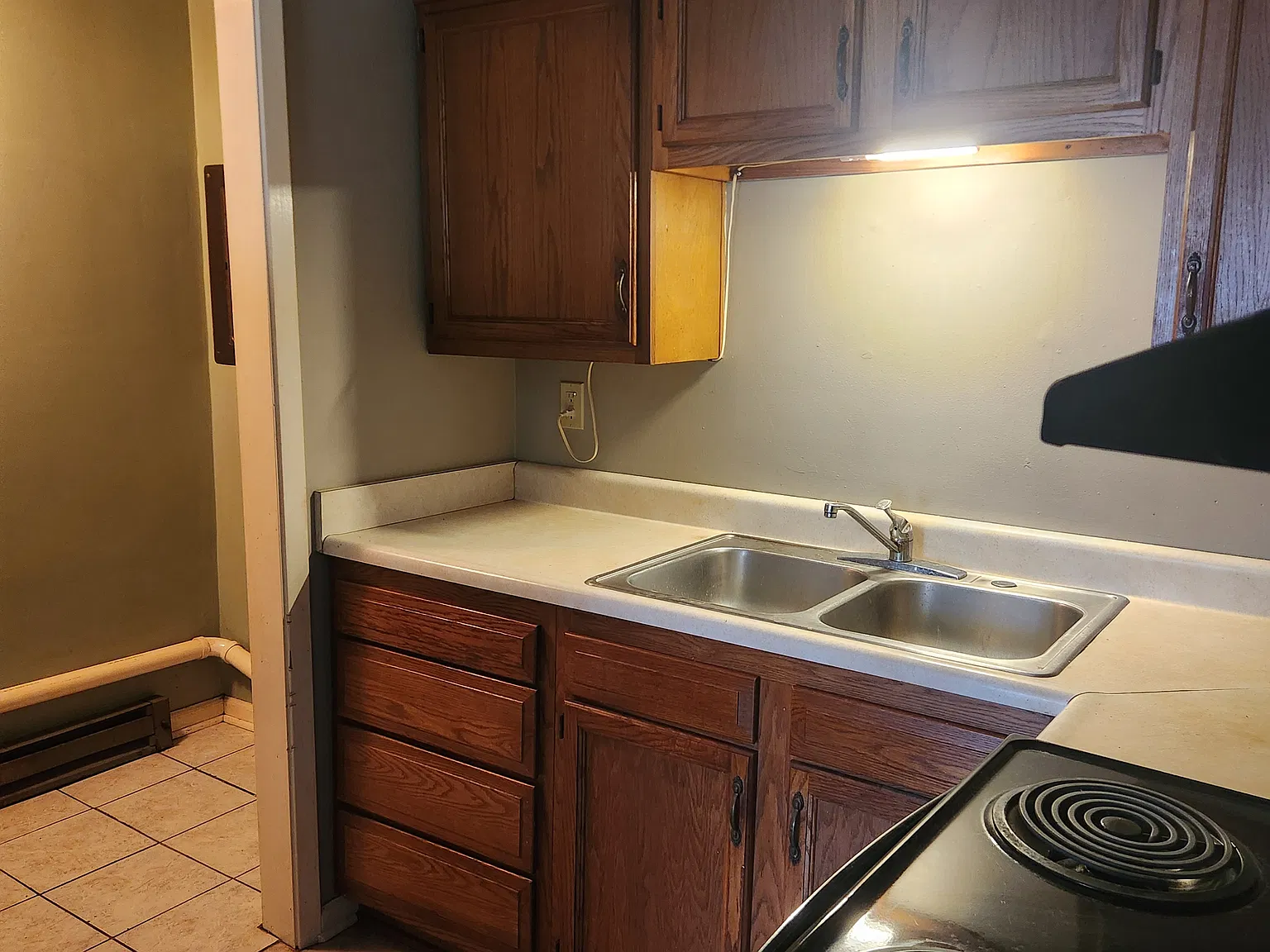 1 bed, 900 sqft, $700 — Photo 3