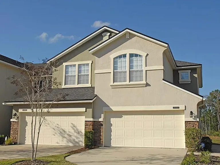 6207 Bartram Village Dr — Photo 2