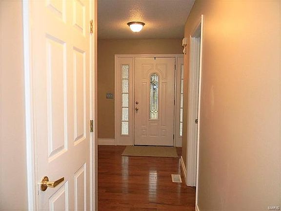 5th image of 2407 Doral Ct