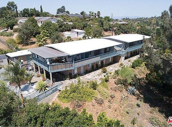 2nd image of 2077 Monte Vista Dr