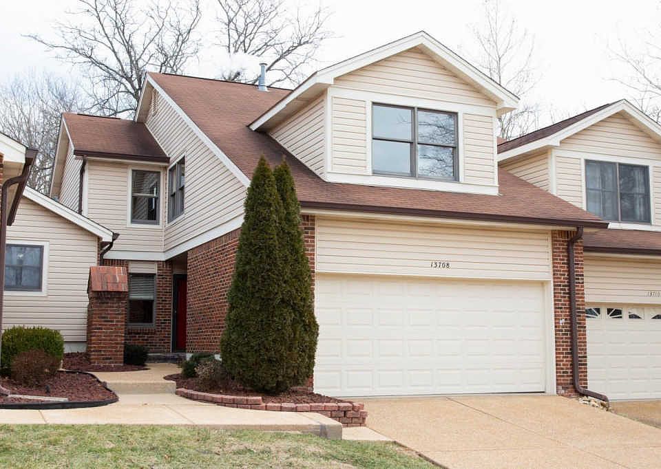 13708 La Rivera Ct, Saint Louis, MO 63128 Zillow
