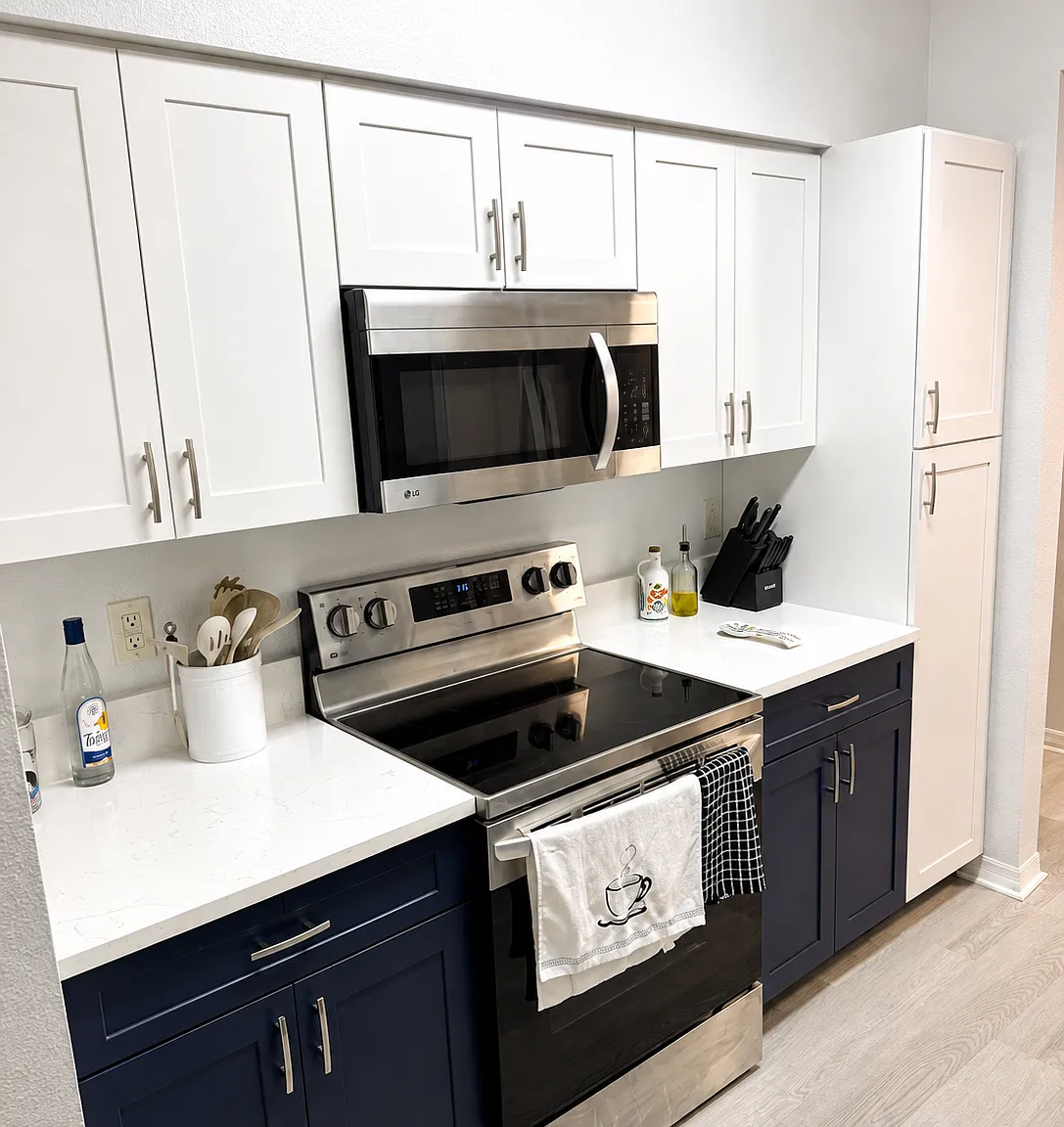 2 bed, 1152 sqft, $2,100 — Photo 1