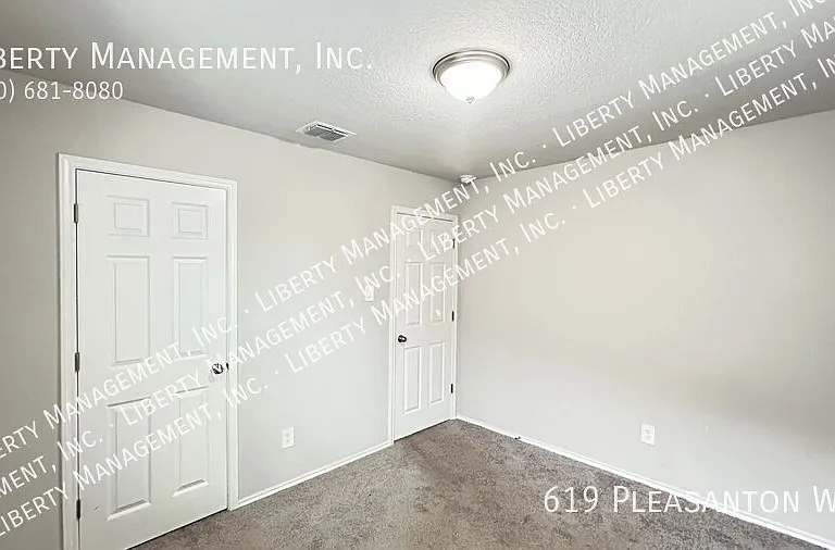 619 Pleasanton Way — Photo 13