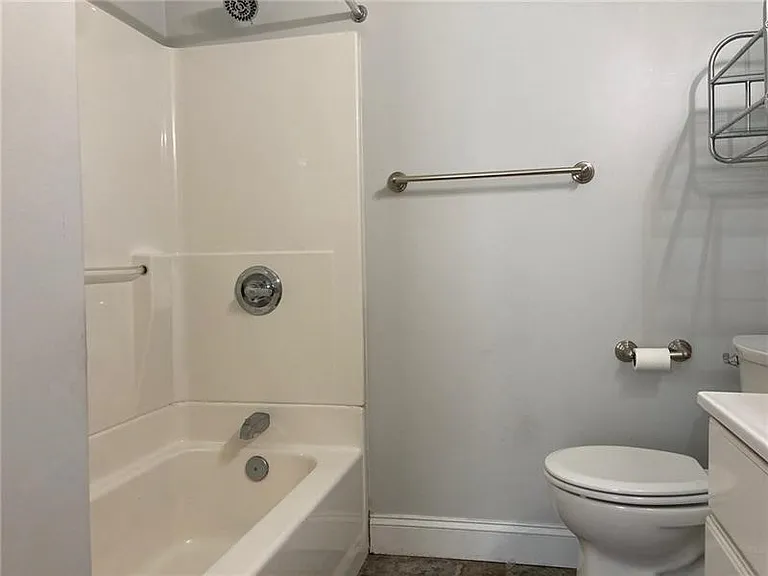 1205 W North Ave #202 — Photo 12