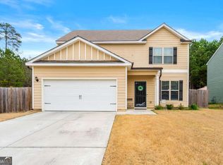 7908 Winkman Dr, Fairburn, GA 30213