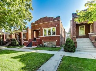 2631 Cuyler Ave, Berwyn, IL 60402
