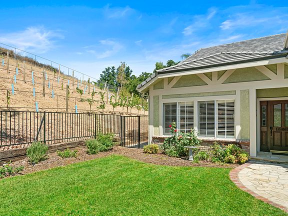 2nd image of 404 Medea Creek Ln