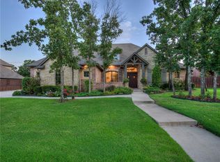 3300 Sawgrass Rd, Edmond, OK 73034