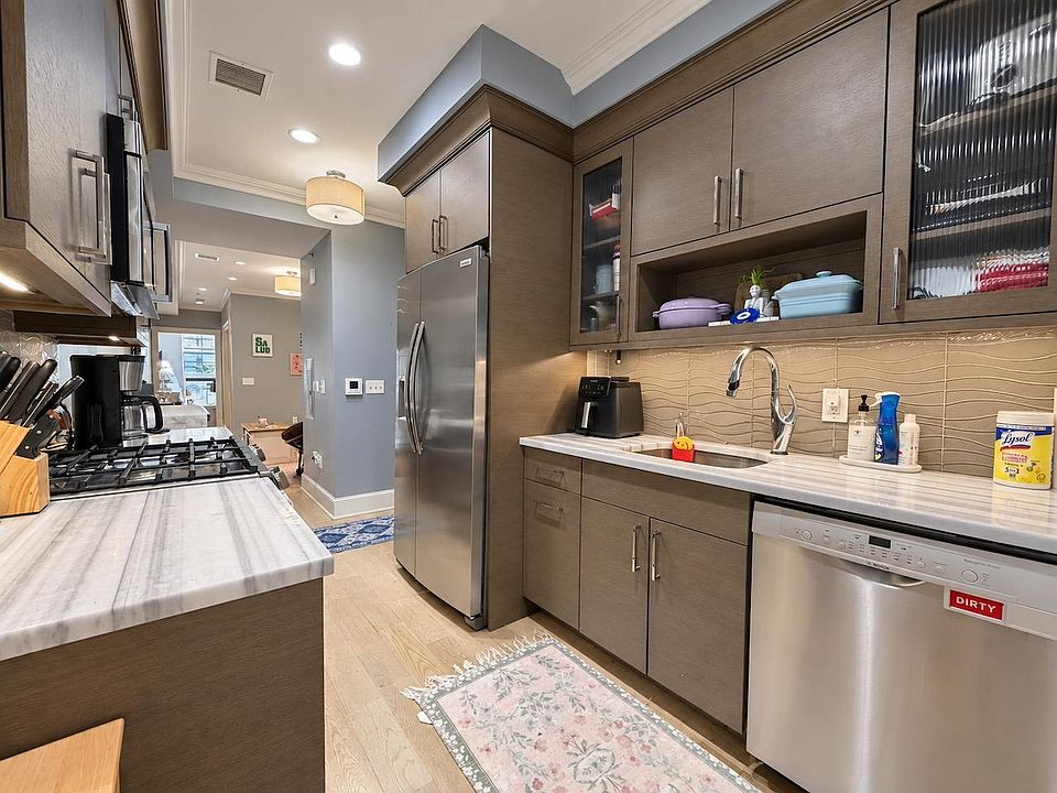 1st image of 500 Jefferson St #1