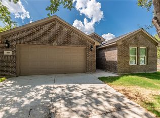 845 Hackamore St, White Settlement, TX 76108