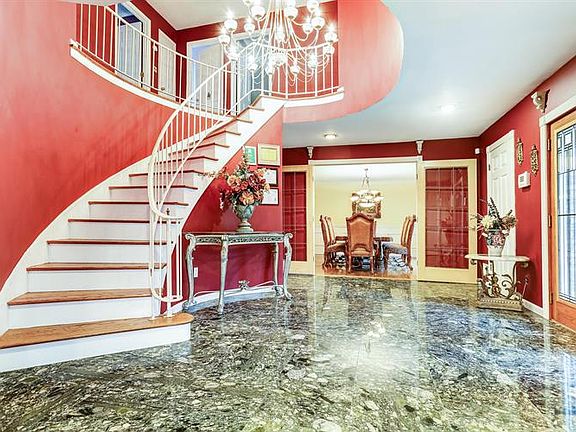 5th image of 6 Jaywood Manor Dr