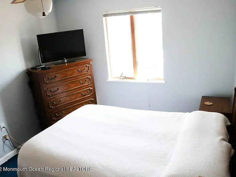 5 Vine Ct — Photo 19