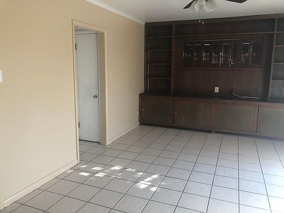 4th image of 417 De Leon Dr