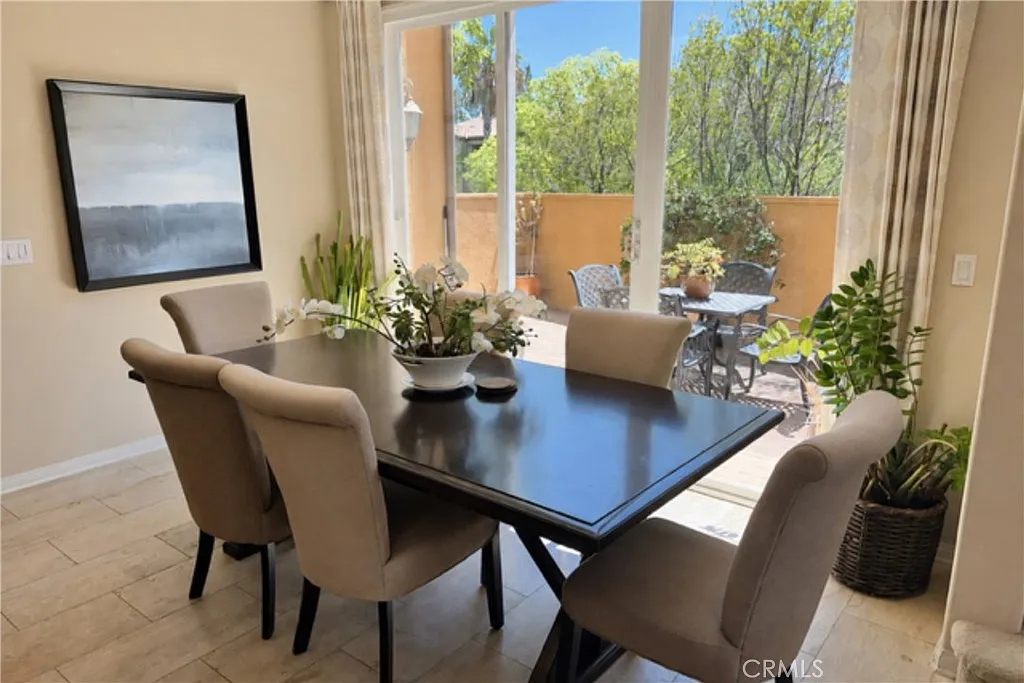 4 bed, 1780 sqft, $6,300 — Photo 2