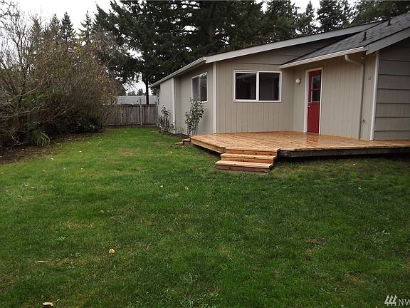 4th image of 1308 Gemini St SE
