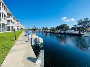 465 Paradise Isle Blvd APT 105, Hallandale, FL 33009