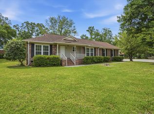101 Hanover Ct, Summerville, SC 29485