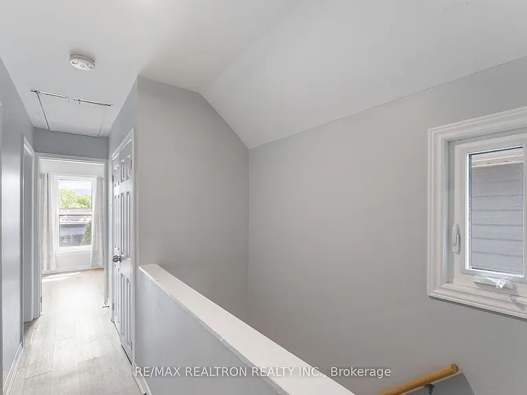 1045 Cannon St E #1 — Photo 13