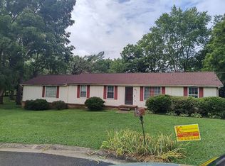 202 Hazelnut Ct, Clarksville, TN 37042