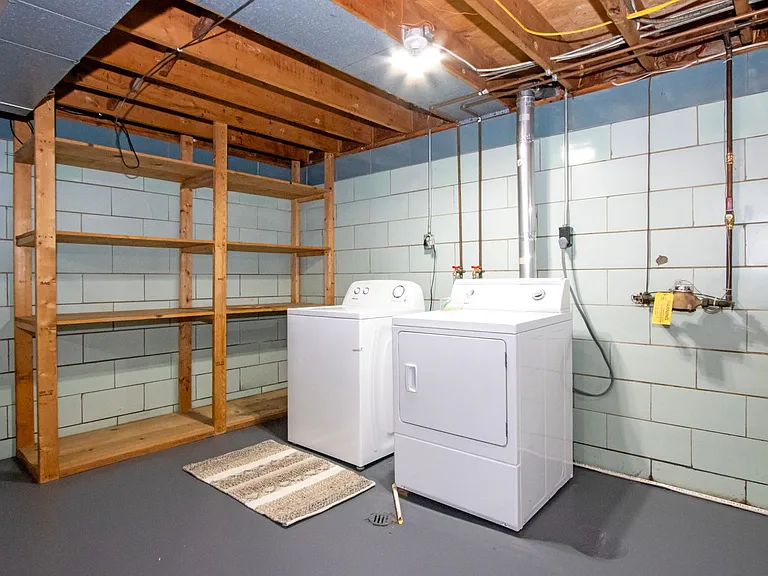 1720 W Hill Dr — Photo 19