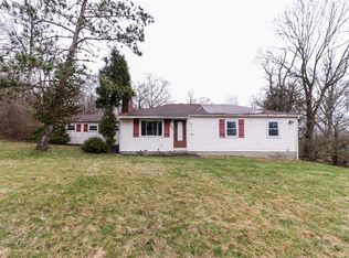 5482 Hill And Dale Dr, Cincinnati, OH 45213