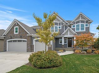 10909 Brookside Trl, Champlin, MN 55316