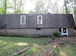 526 Wills Rd, Connellsville, PA 15425