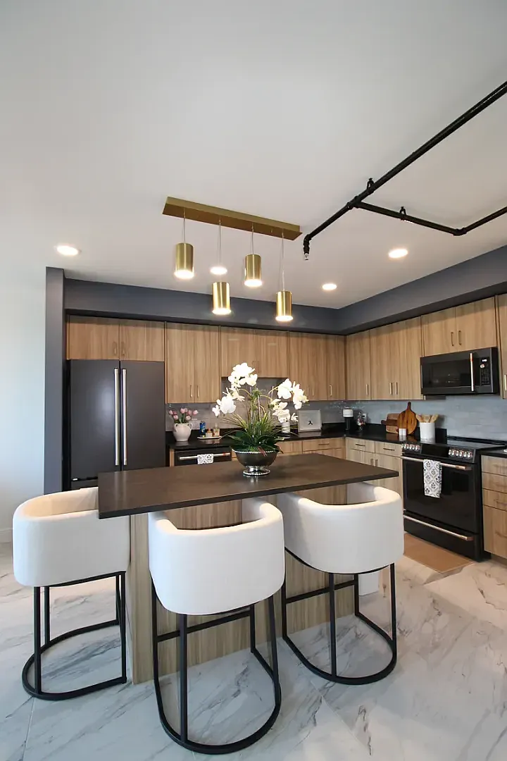 Marche at Midtown- 1309 Thomasville (OBMH) — Photo 3