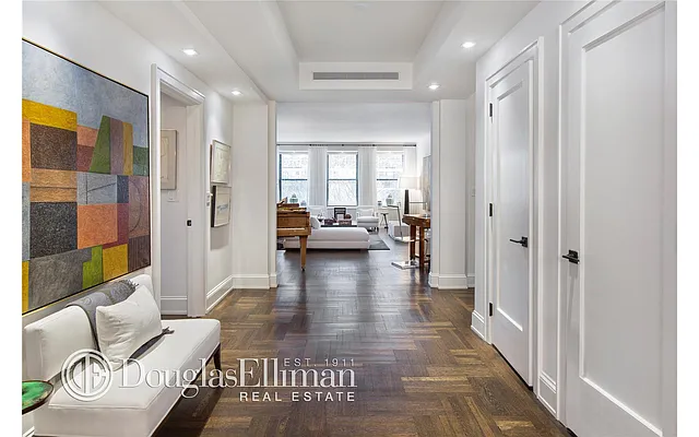Sold by Douglas Elliman | media 18