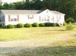 10055 Mountain Rd, Vernon Hill, VA 24597