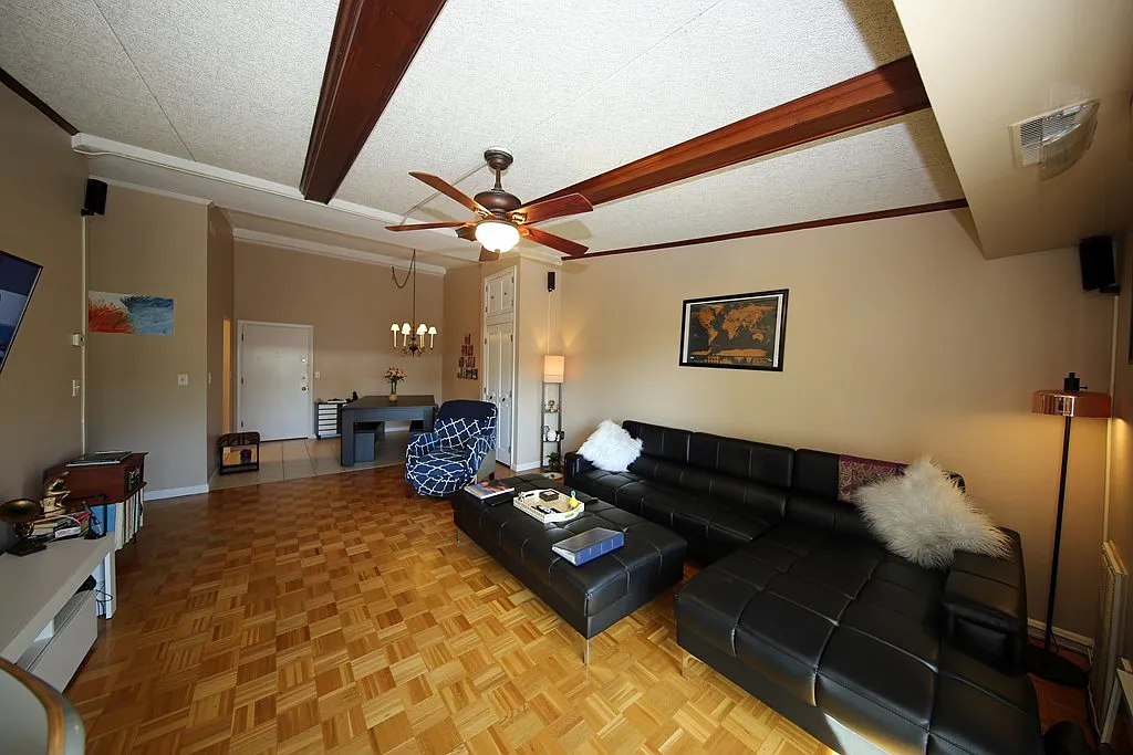 1 bed, 757 sqft, $2,400 — Photo 2