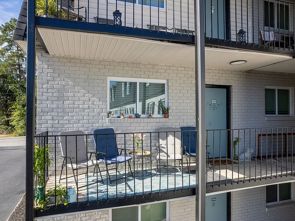 Balcony/ Patio