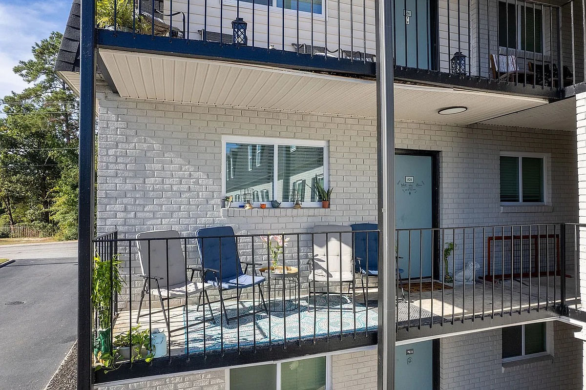 Balcony/ Patio - The Cooper