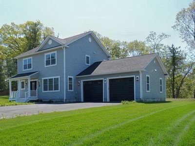 14 Montclair Dr, North Attleboro, MA, 02760