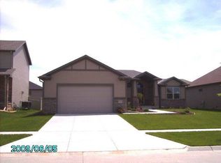 9022 S 29th St, Lincoln, NE 68516