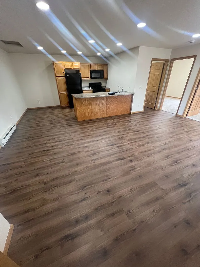 Northern Place Apartments 3 — Photo 1