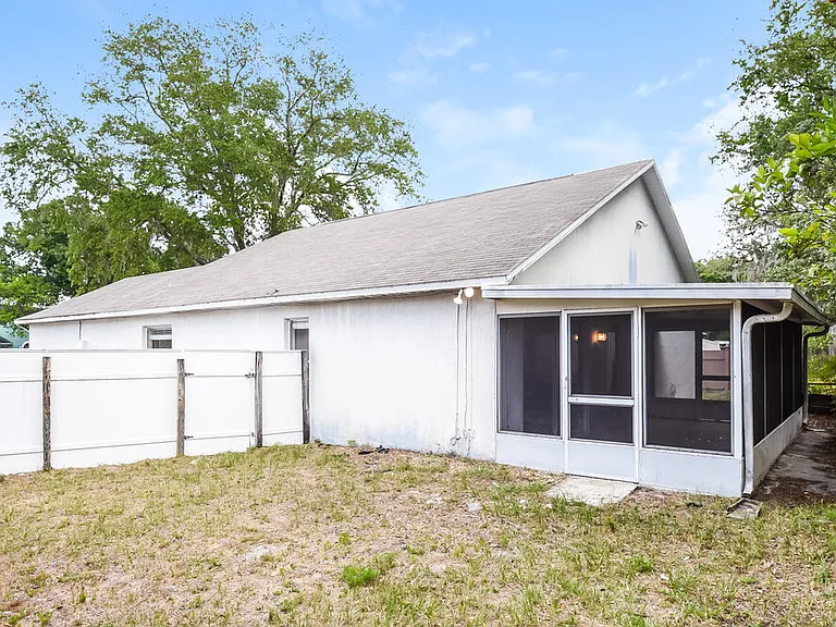 337 Riunite Cir — Photo 18