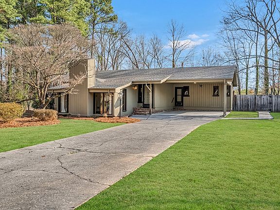 4th image of 507 Riderwood Dr