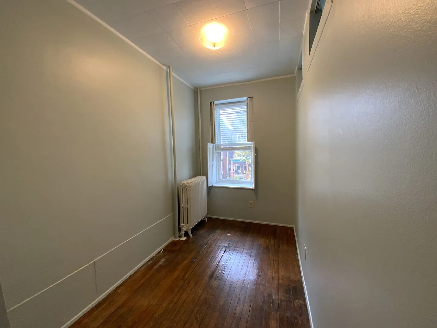 2933 North Calvert Street — Photo 4