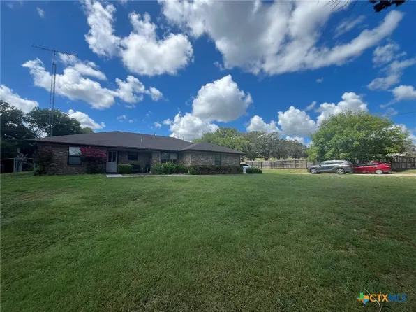 104 County Road 4881, Copperas Cove, TX 76522