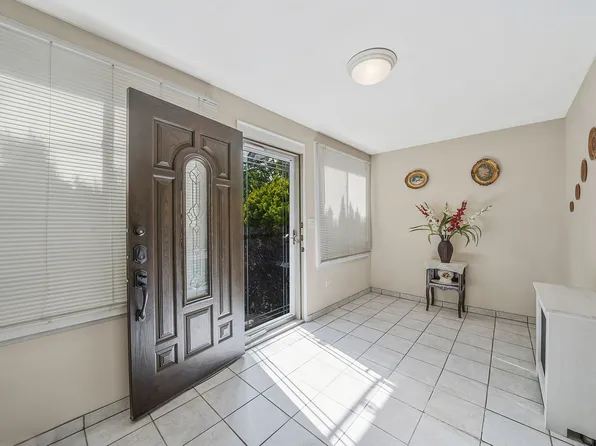 70-27 69th Street image 5 of 31