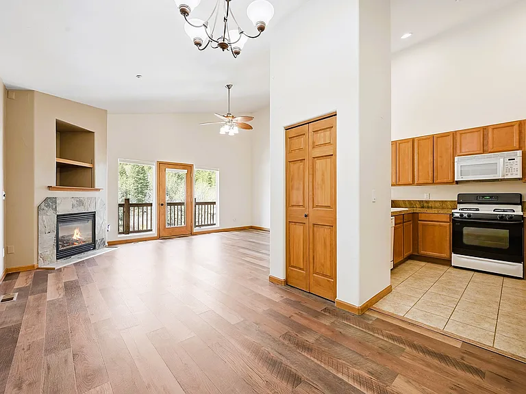 9168 Black Mountain Dr #6 — Photo 2