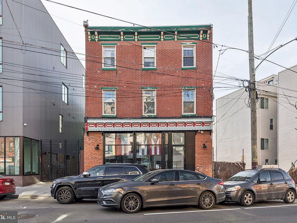 1st image of 2557 Amber St