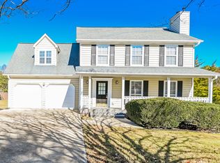 3362 Summit Glen Dr, Loganville, GA 30052