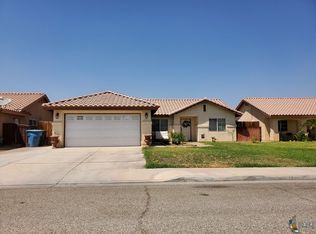 1327 Jefferson St, Calexico, CA 92231