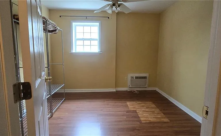3811 Roxfield Dr — Photo 25